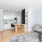 Roosikransi Apartman